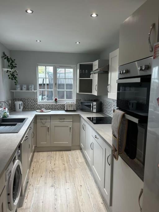 15 Min Drive To Airport 20 Min To Loch Lomond And City Center Old Kilpatrick Экстерьер фото