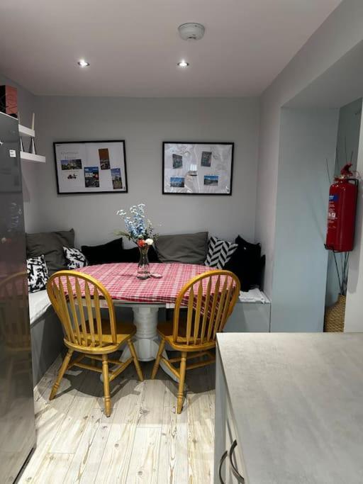 15 Min Drive To Airport 20 Min To Loch Lomond And City Center Old Kilpatrick Экстерьер фото