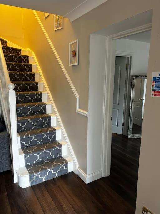 15 Min Drive To Airport 20 Min To Loch Lomond And City Center Old Kilpatrick Экстерьер фото