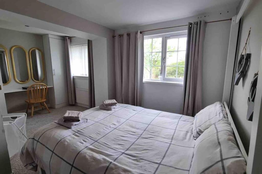 15 Min Drive To Airport 20 Min To Loch Lomond And City Center Old Kilpatrick Экстерьер фото